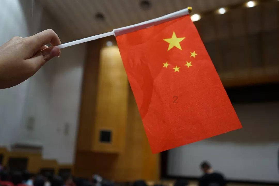 养个蛙就理解老母亲的心酸了？说这话的估计都是小姑娘